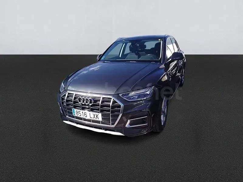 Usado Audi Q5 Advanced Plus 163 CV (119 kW) 2022 Gris / plata SUV