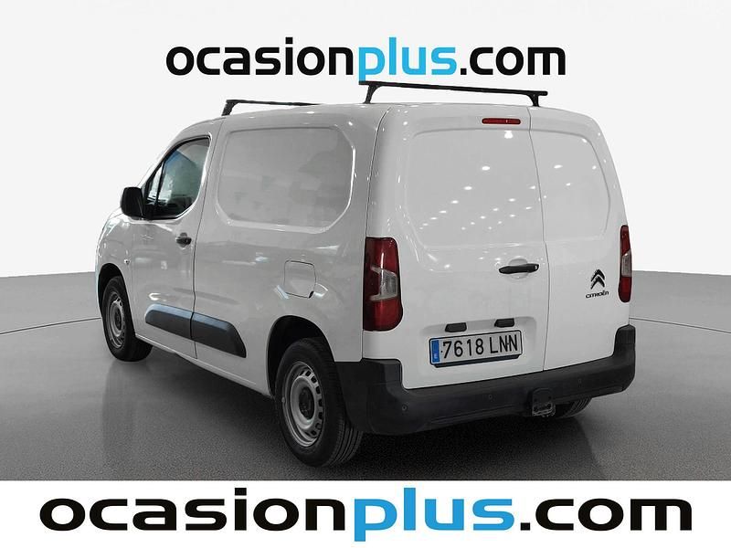 Usado Citroën Berlingo 102 CV (75 kW) 2021 Blanco Monovolumen