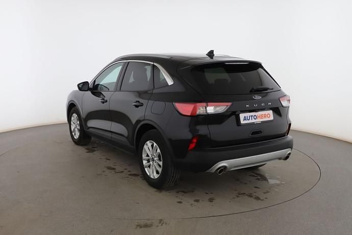 Usado Ford Kuga Titanium 150 CV (110 kW) 2021 SUV