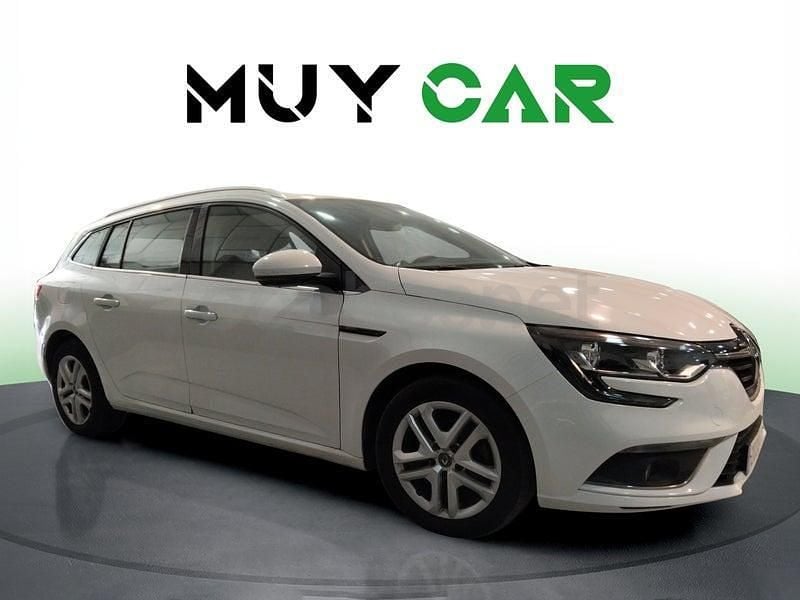 Usado Renault Mégane GrandTour LIMITED 115 CV (84 kW) 2019 Blanco Familiar