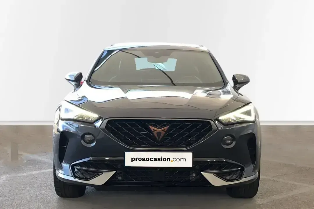 Begagnad Cupra Formentor 150 HK (110 kW) 2023 Grå SUV