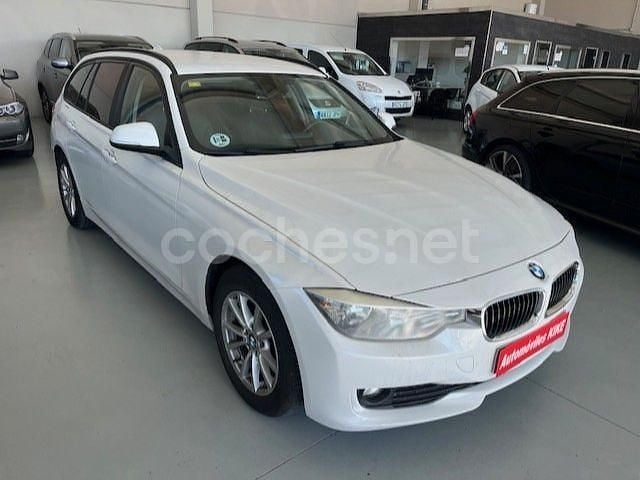 Usado BMW 316 Comfort Edition 116 CV (85 kW) 2014 Blanco Familiar