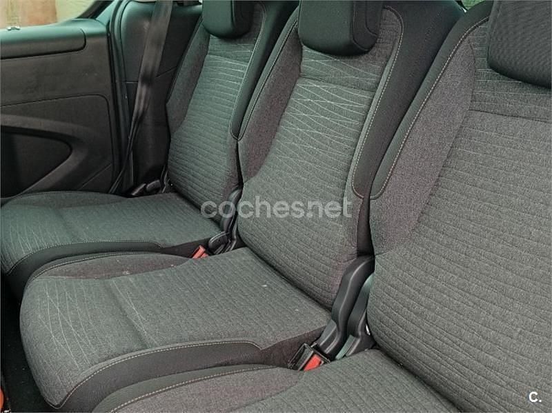 Usado Citroën Berlingo PureTech 110 CV (80 kW) 2018 Negro Monovolumen