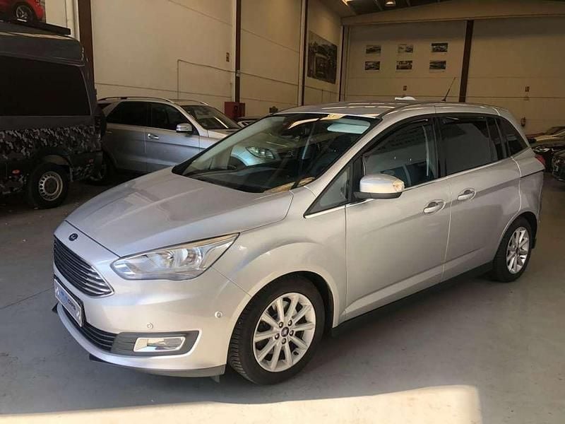 Usado Ford C-MAX Trend+ 120 CV (88 kW) 2016 Plateado Monovolumen