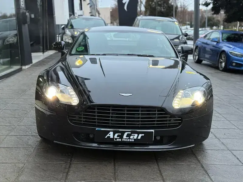 Usado Aston Martin Vantage 420 CV (308 kW) 2011 Negro Coupe