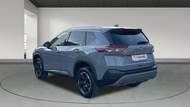Usado Nissan X-Trail N-Connecta 204 CV (150 kW) 2024 Gris SUV
