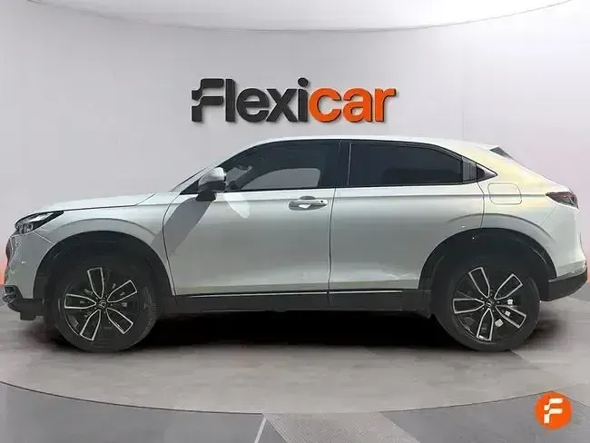 Usado Honda HR-V Advance 131 CV (96 kW) 2022 Gris / plata SUV