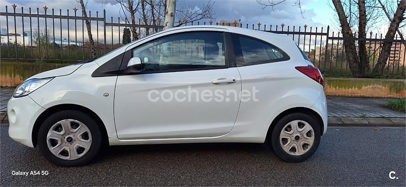 Usado Ford Ka ST 69 CV (50 kW) 2016 Blanco Berlina