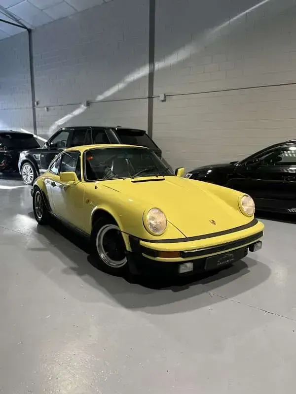 Usado Porsche 911SC 204 CV (150 kW) 1979 Amarillo Coupe