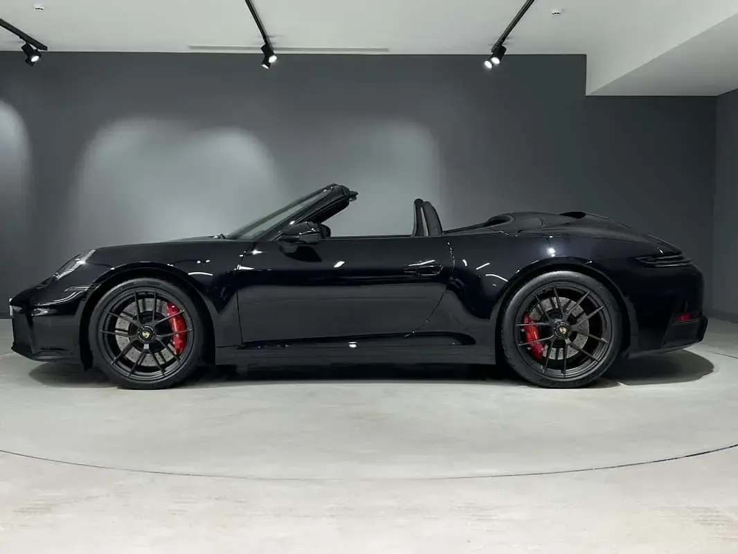 Usado Porsche 992 485 CV (356 kW) 2025 Descapotable