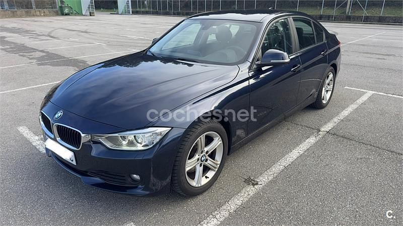 Azul Usado 2013 BMW 320 Berlina | 15.900 € (Precio justo) - Imagen 1/4