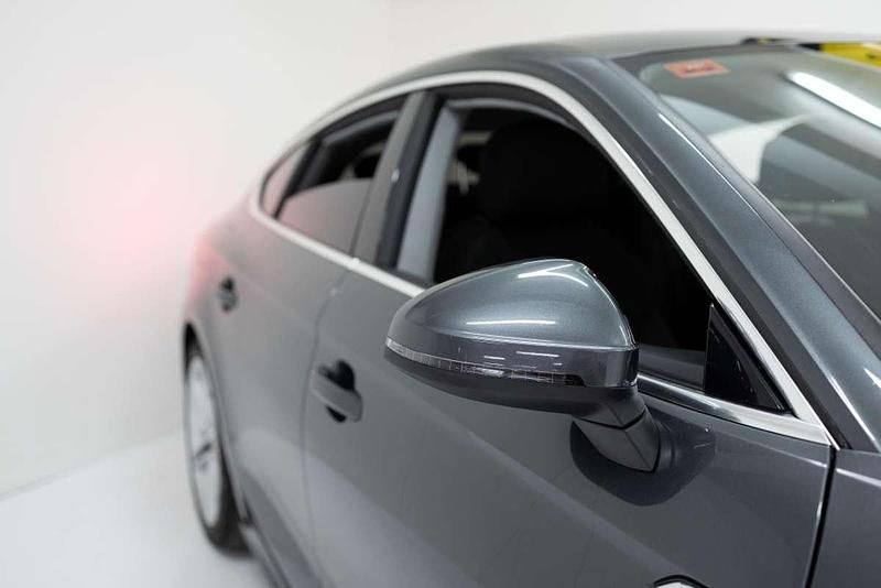 Usado Audi A5 Sportback S-Line 204 CV (150 kW) 2021 Gris Utilitario