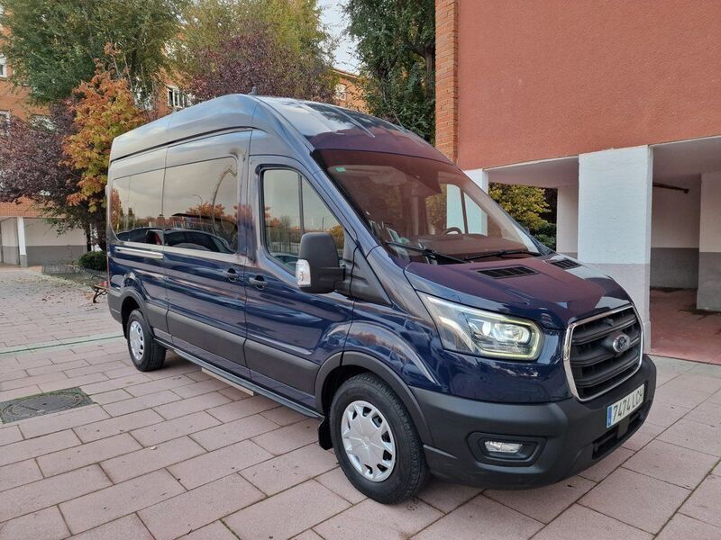Usado Ford Transit Trend 130 CV (95 kW) 2019 Azul Familiar
