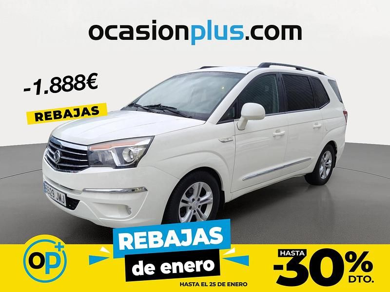 Blanco Usado 2016 Ssangyong (KGM) Rodius Limited Monovolumen | 19.290 € (Caro) - Imagen 1/4