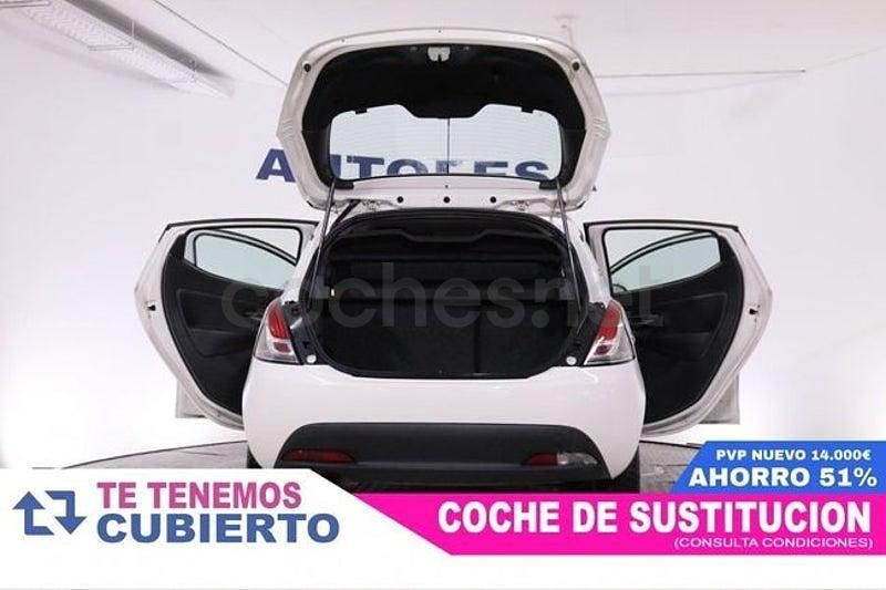 Usado Lancia Ypsilon 69 CV (50 kW) 2014 Blanco Utilitario