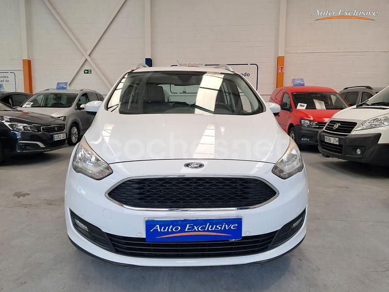 Usado Ford Grand C-Max Trend 125 CV (91 kW) 2015 Blanco Monovolumen