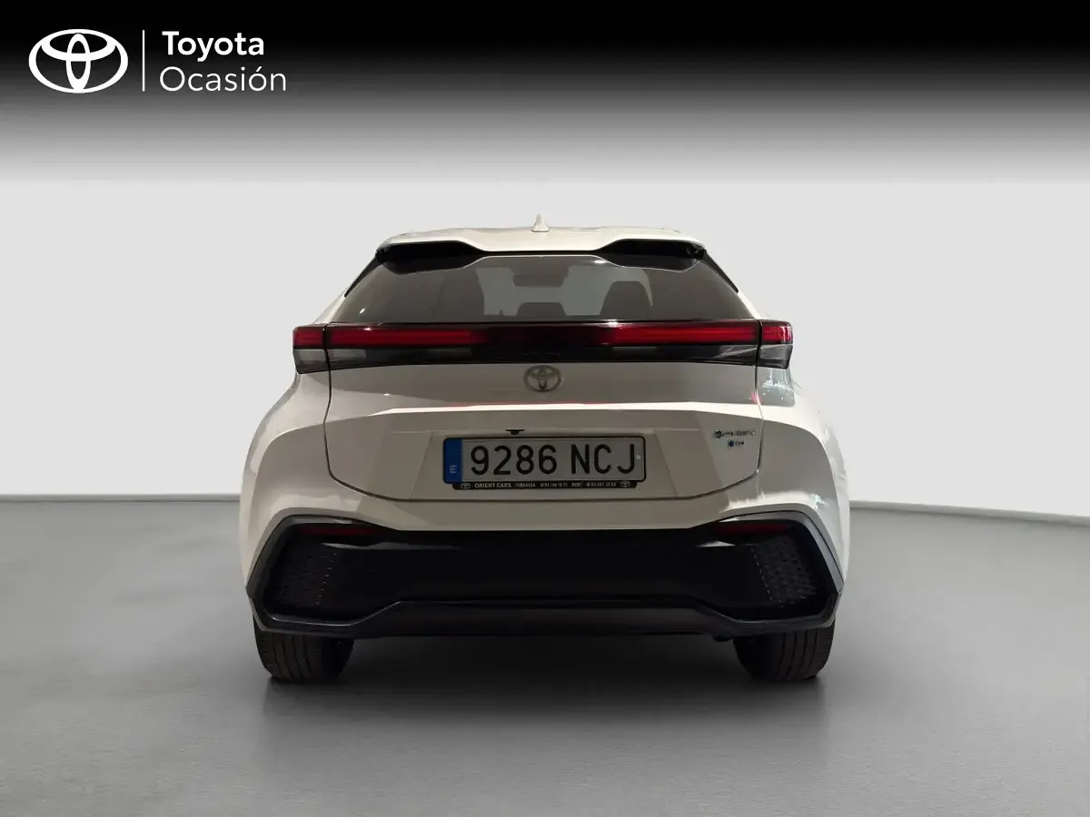 Usado Toyota C-HR Advance 223 CV (164 kW) 2025 Blanco SUV