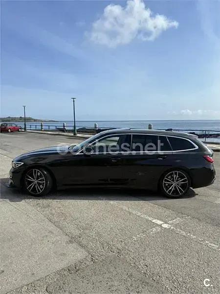 Usado BMW 330 Sport Line 252 CV (185 kW) 2020 Negro Familiar