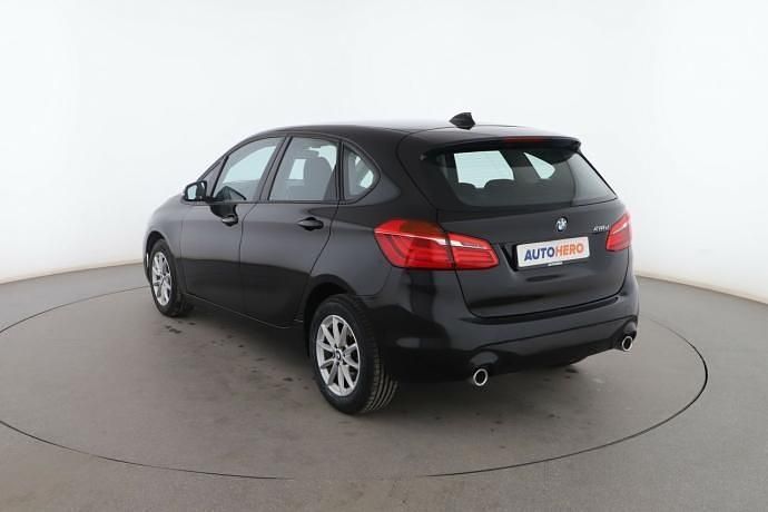 Usado BMW 218 Active Tourer Sport Line 150 CV (110 kW) 2019 Negro Monovolumen