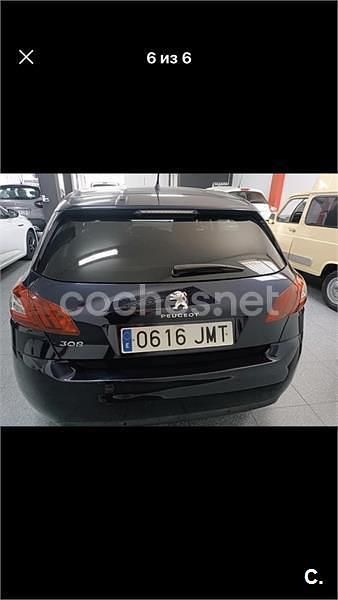 Usado Peugeot 308 Active 110 CV (80 kW) 2016 Azul Berlina