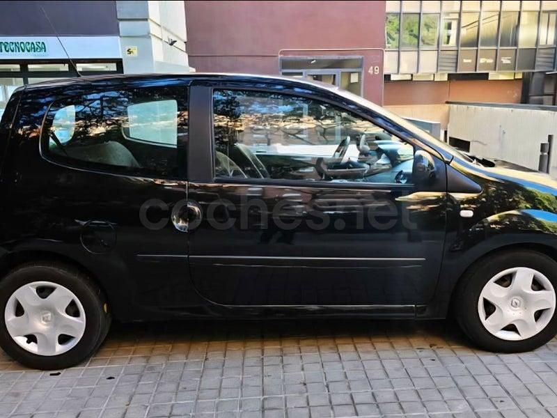 Usado Renault Twingo Authentique 60 CV (44 kW) 2008 Negro Utilitario