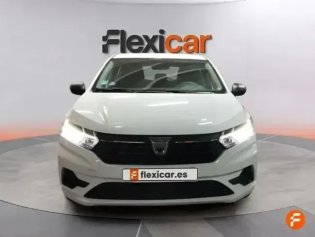 Usado Dacia Sandero Acces 67 CV (49 kW) 2022 Beige