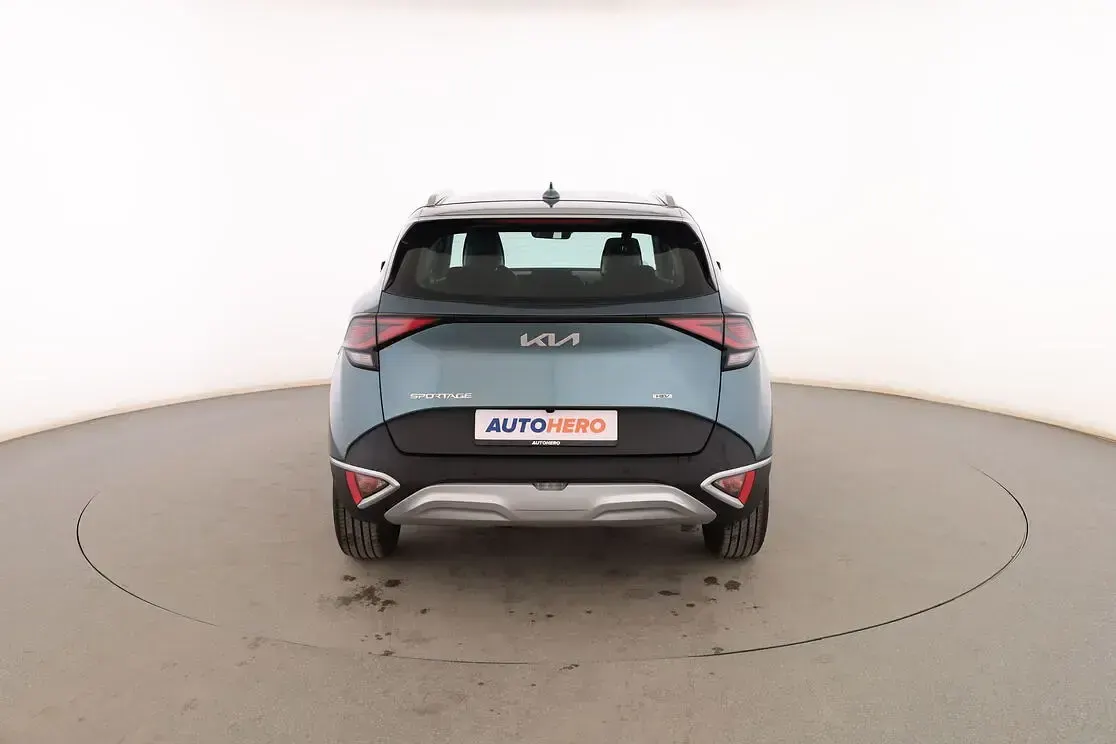Usado Kia Sportage 215 CV (158 kW) 2025 Gris SUV