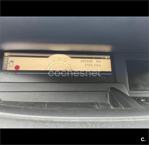 Usado Renault Scénic III 105 CV (77 kW) 2010 Beige Monovolumen