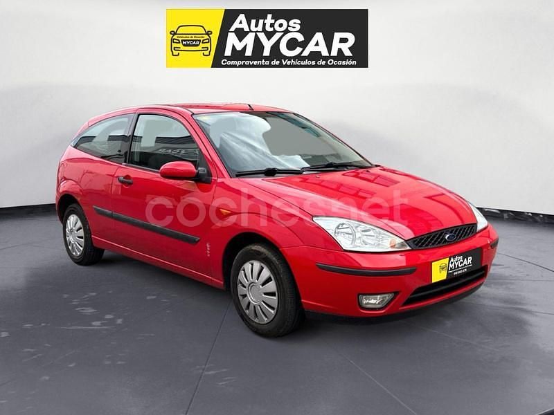 Usado Ford Focus 75 CV (55 kW) 2002 Rojo Berlina