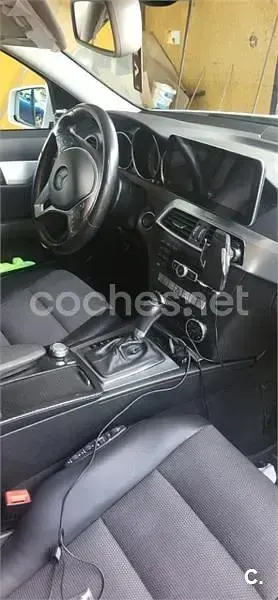 Usado Mercedes C220 Avantgarde 170 CV (125 kW) 2014 Blanco Berlina