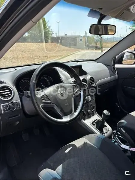 Usado Opel Antara Enjoy 140 CV (102 kW) 2008 Negro SUV