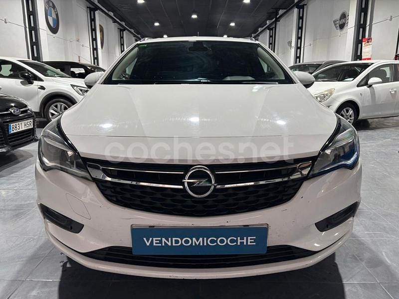 Blanco Usado 2020 Opel Astra Edition Familiar | 9990 € (Precio justo) - Imagen 1/4