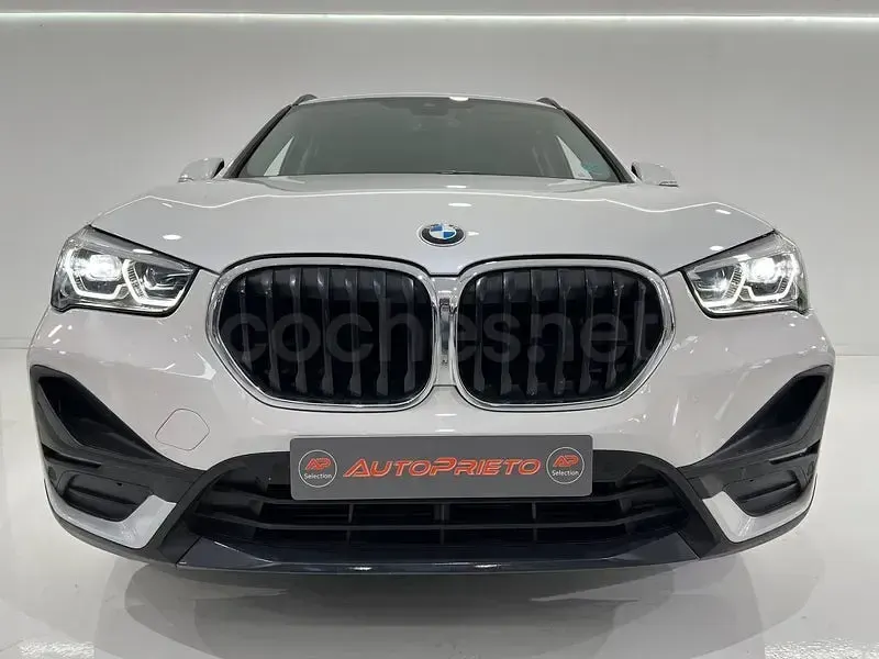 Usado BMW X1 Sport Line 150 CV (110 kW) 2022 Blanco SUV