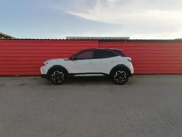 Usado Opel Mokka-e GS Line 100 kW (136 HP) 2022 Branco SUV