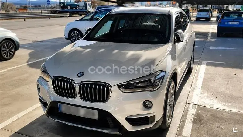 Usado BMW X1 Comfort Edition 150 CV (110 kW) 2016 Blanco SUV