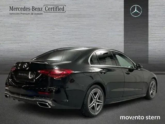 Usado Mercedes C200 163 CV (119 kW) 2022 Negro Berlina