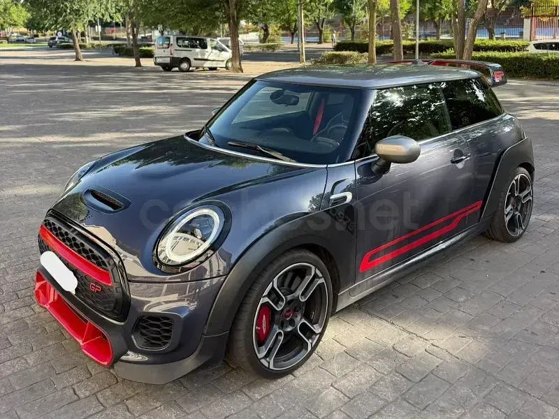 Usado Mini John Cooper Works 306 CV (225 kW) 2020 Negro Utilitario