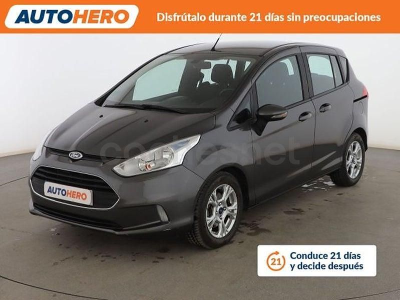 Usado Ford B-MAX Trend 101 CV (74 kW) 2018 Gris Monovolumen