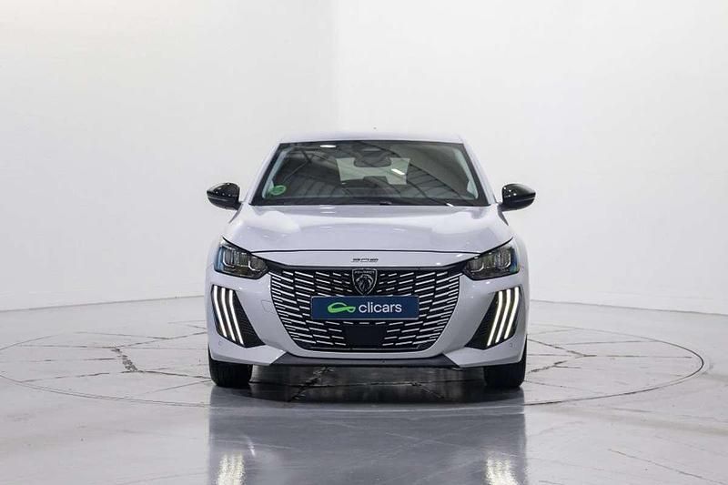 Nuevo Peugeot 208 Allure 102 CV (75 kW) 2025 Blanco Utilitario