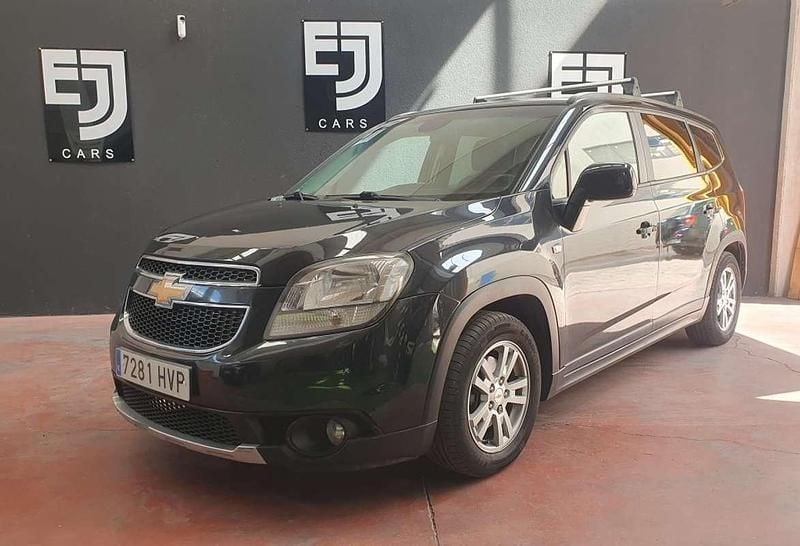 Usado Chevrolet Orlando LT 141 CV (103 kW) 2014 Negro Monovolumen