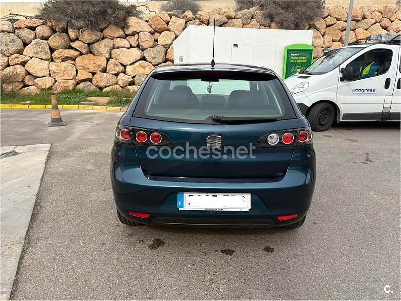 Usado Seat Ibiza Reference 70 HP (51 kW) 2007 Azul Citadino