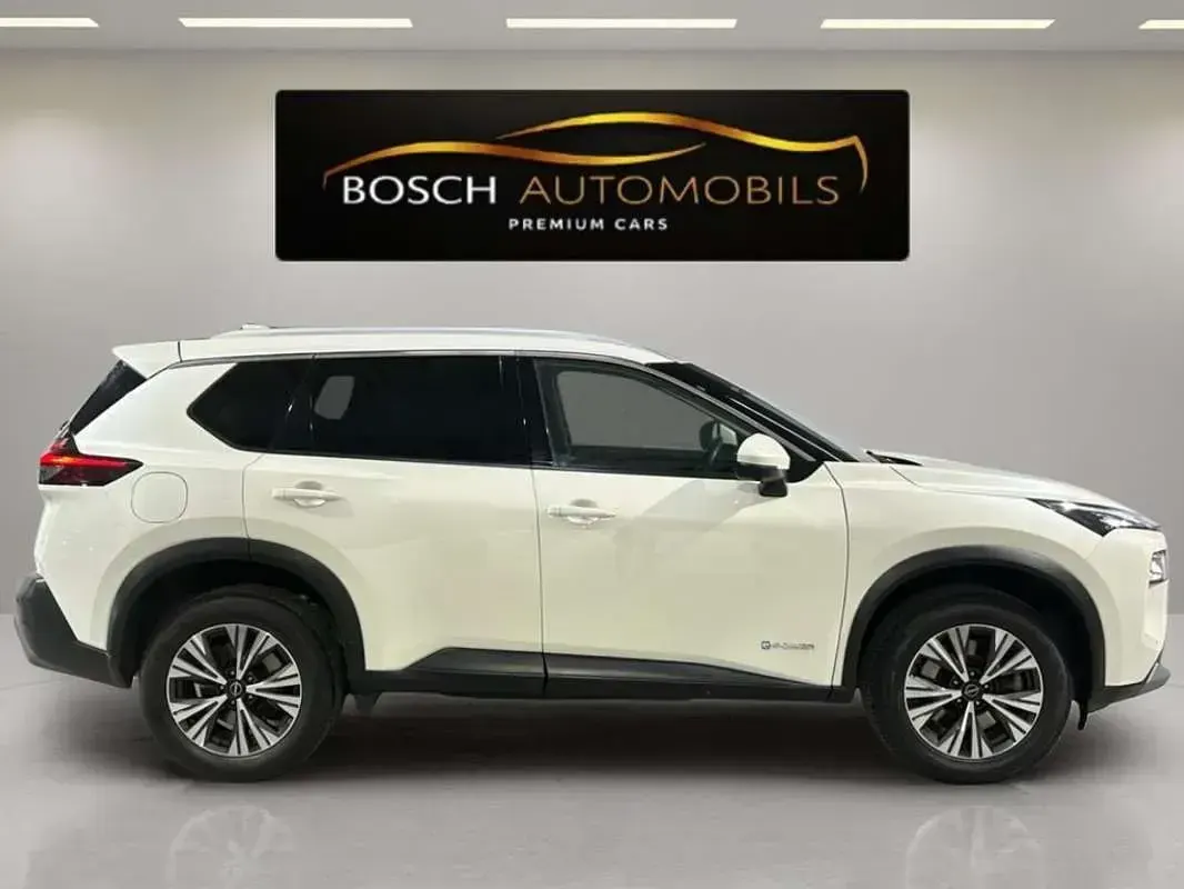 Usado Nissan X-Trail N-Connecta 204 CV (150 kW) 2024 Blanco SUV