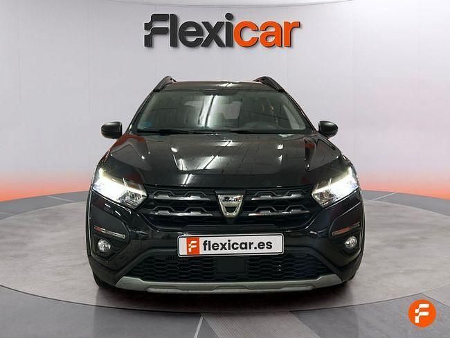 Usado Dacia Jogger Comfort 100 CV (73 kW) 2022 Negro Monovolumen