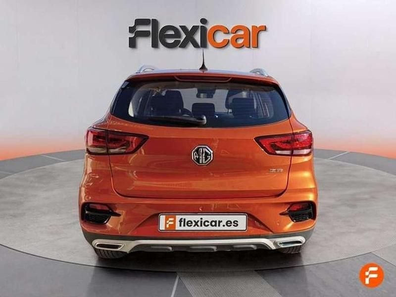 Usado MG ZS Comfort 116 HP (85 kW) 2025 Laranja SUV