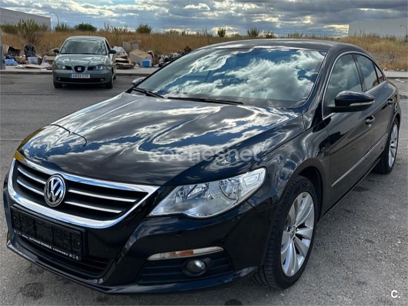 Usado VW Passat 160 CV (117 kW) 2010 Negro Berlina