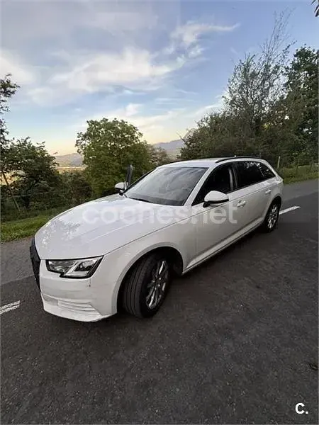 Usado Audi A4 Premium 190 CV (139 kW) 2017 Blanco Familiar