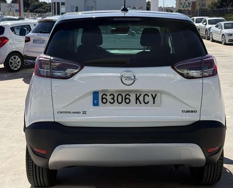 Usado Opel Crossland X Selective 131 CV (96 kW) 2017 Blanco SUV