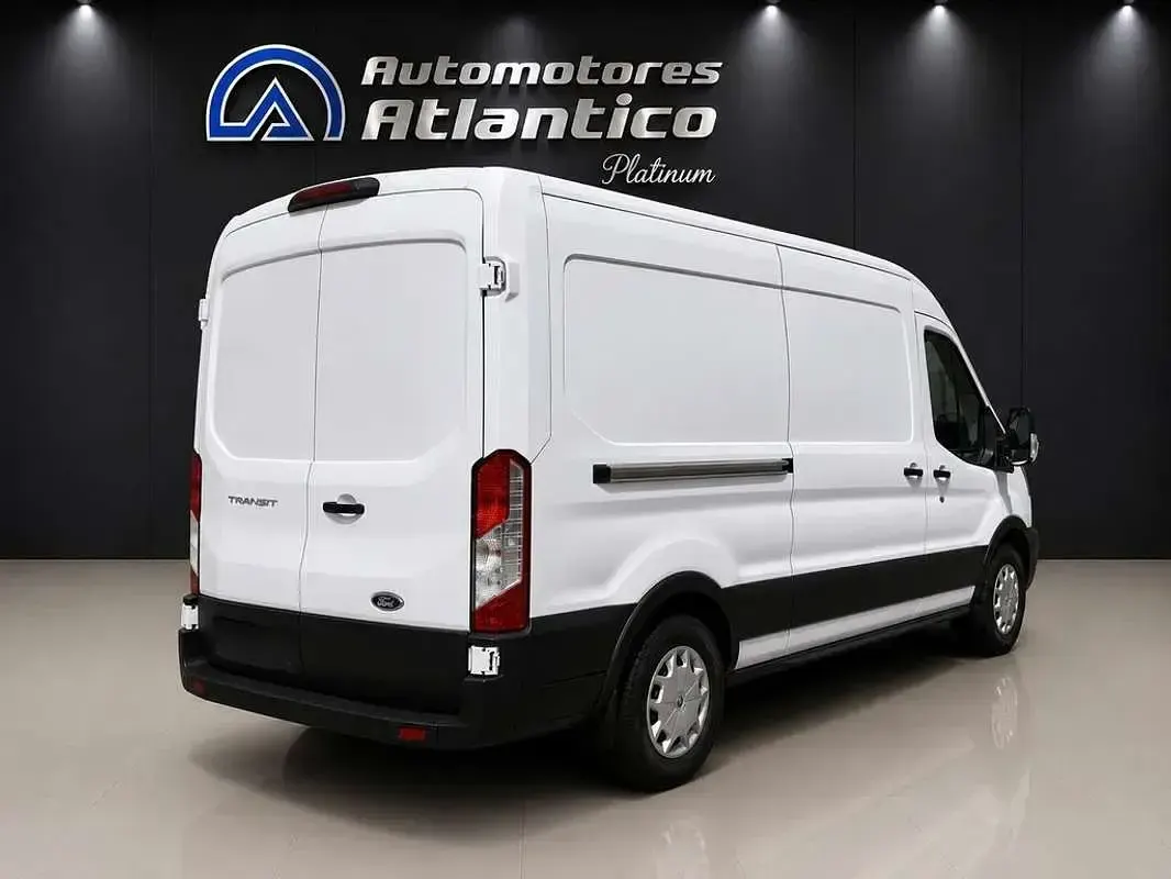 Usado Ford Transit Trend 129 CV (94 kW) 2020 Blanco Van