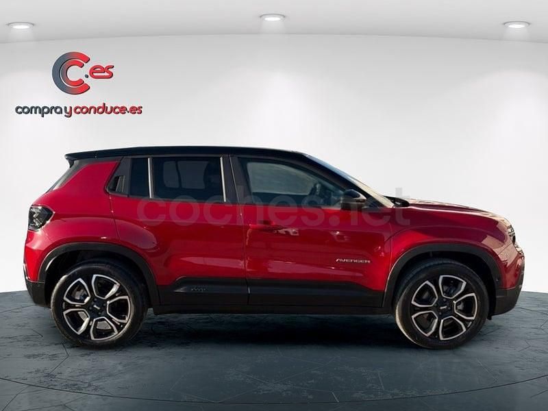 Novo Jeep Avenger Summit 100 HP (73 kW) 2025 Vermelho SUV
