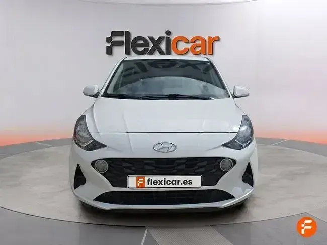 Usado Hyundai i10 84 CV (61 kW) 2022 Blanco Utilitario